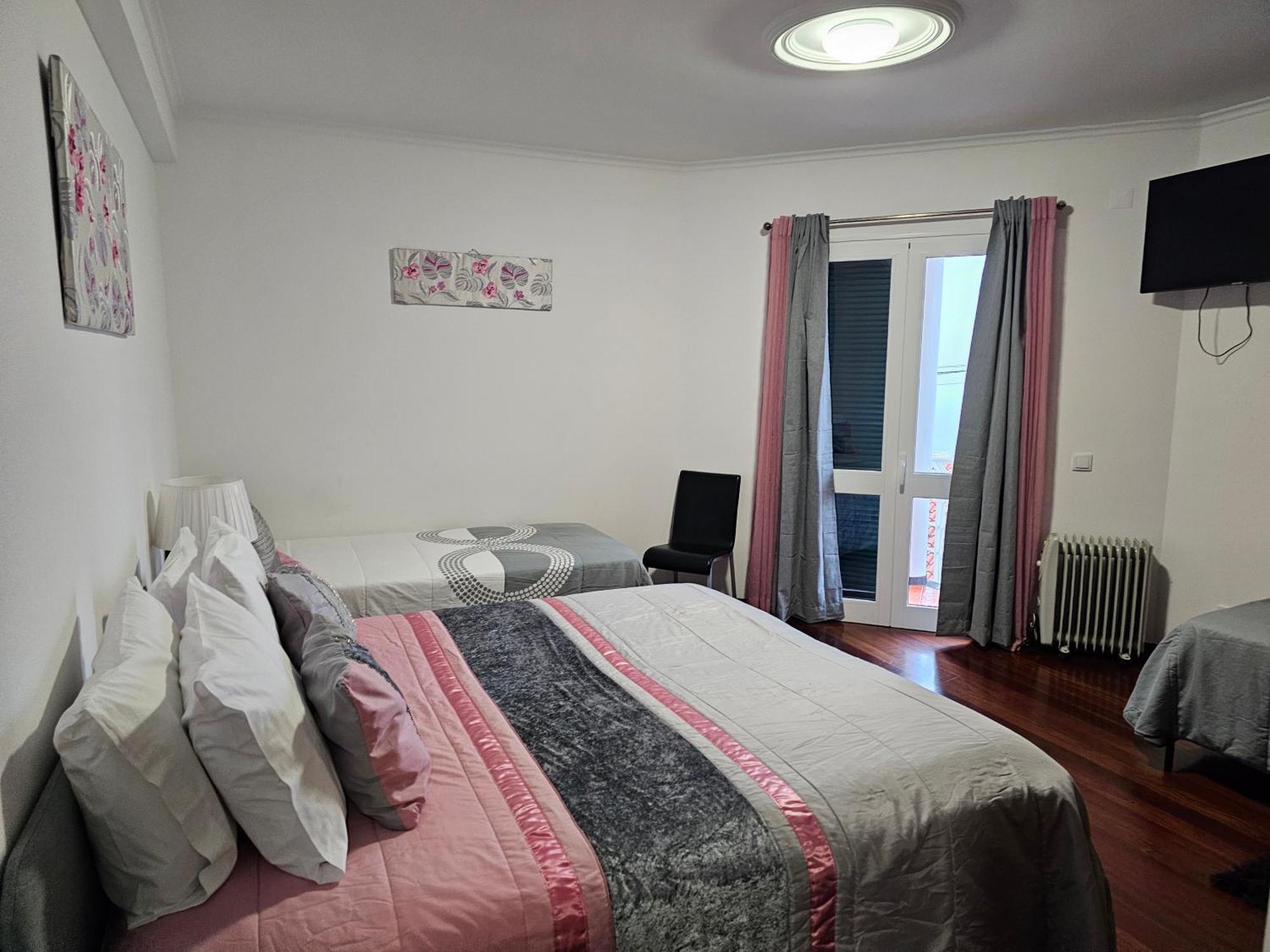 푼샬 Casa De Feria Do Livramento 빌라 외부 사진